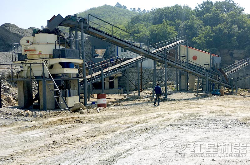 贵州花岗岩制砂机生产现场